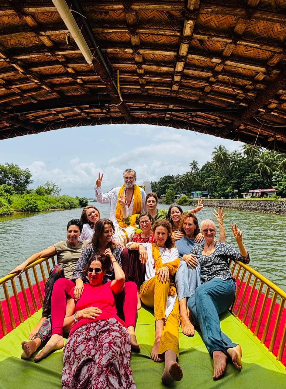 TopStays Shikkari Boat Photoshoot